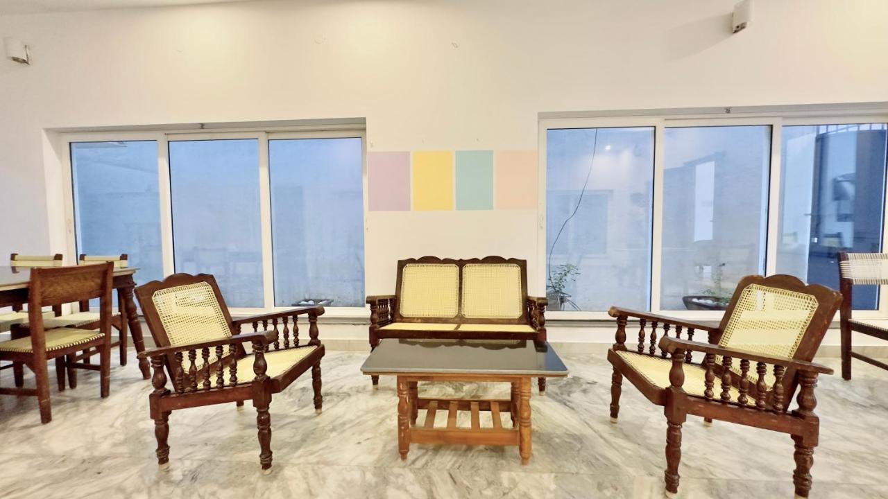 26 Laporte Puducherry Buitenkant foto